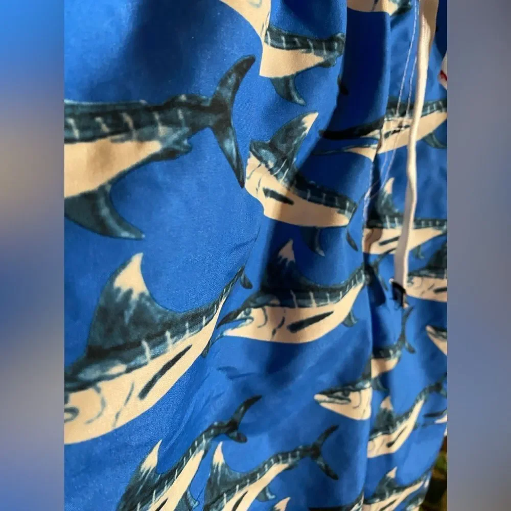 Fish swim short - Picture 2 of 6